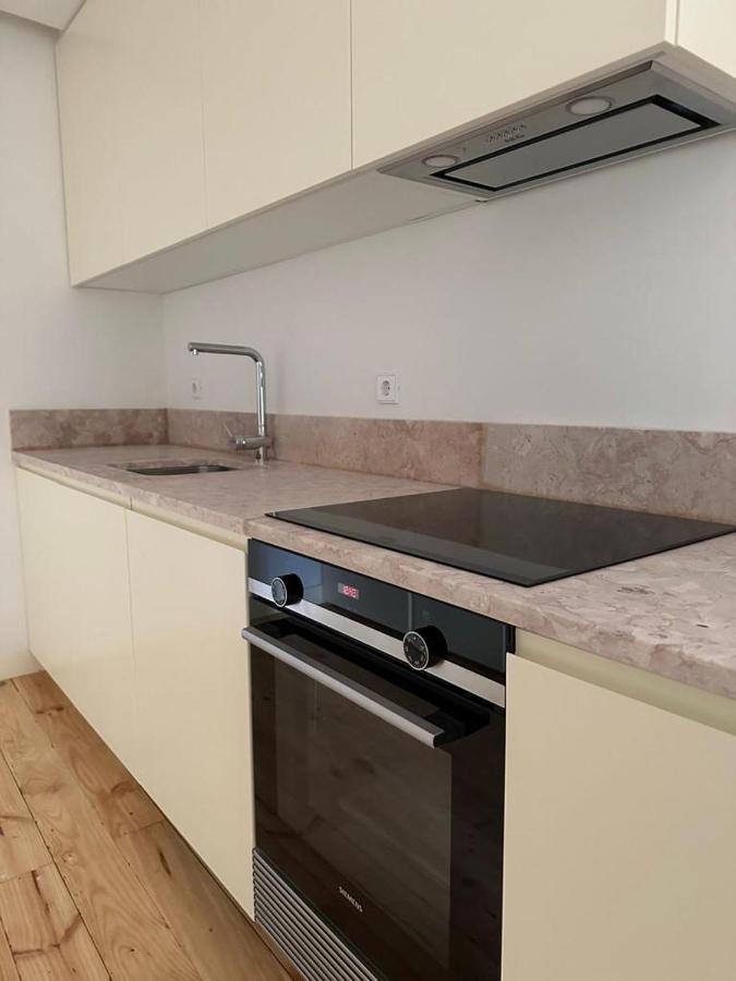 Quarto Com Varanda Na Rua Dos Douradores Lisboa Extérieur photo