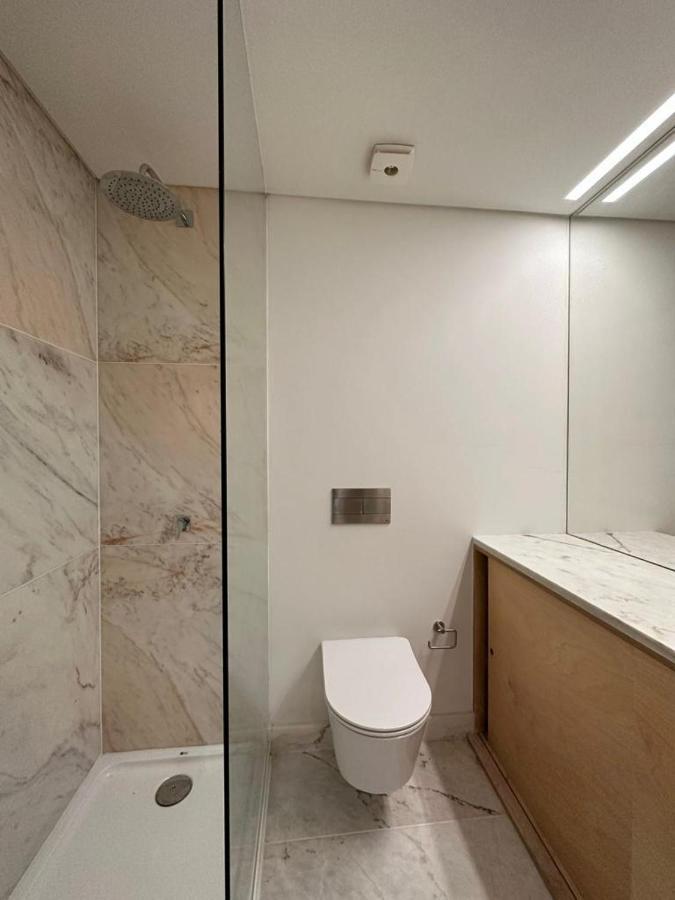 Quarto Com Varanda Na Rua Dos Douradores Lisboa Extérieur photo